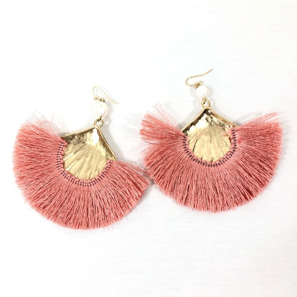 🌵4/25$ cloie |Gold Coral Fringe Pearl Fan Earring - Picture 3 of 7